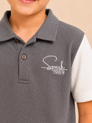 BloomUp Boys Dark Grey Textured Polo T-Shirt – Spark 1989 Casual Half Sleeve Tee