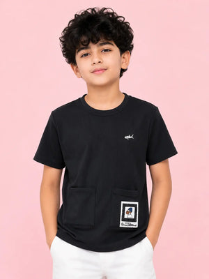 BloomUp Boys Black Textured Cotton T-Shirt – Casual Pocket Detail Half Sleeve Tee for Kids