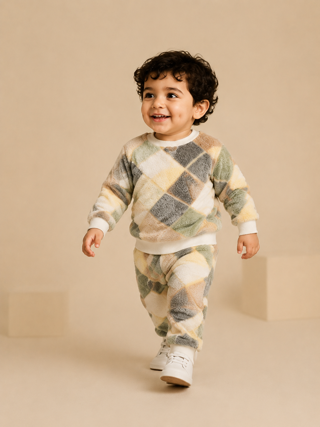 Patchwork Print Sweatshirt & Joggers Set for Toddlers – Cozy & Stylish Boys/Girls Outfit BloomUp