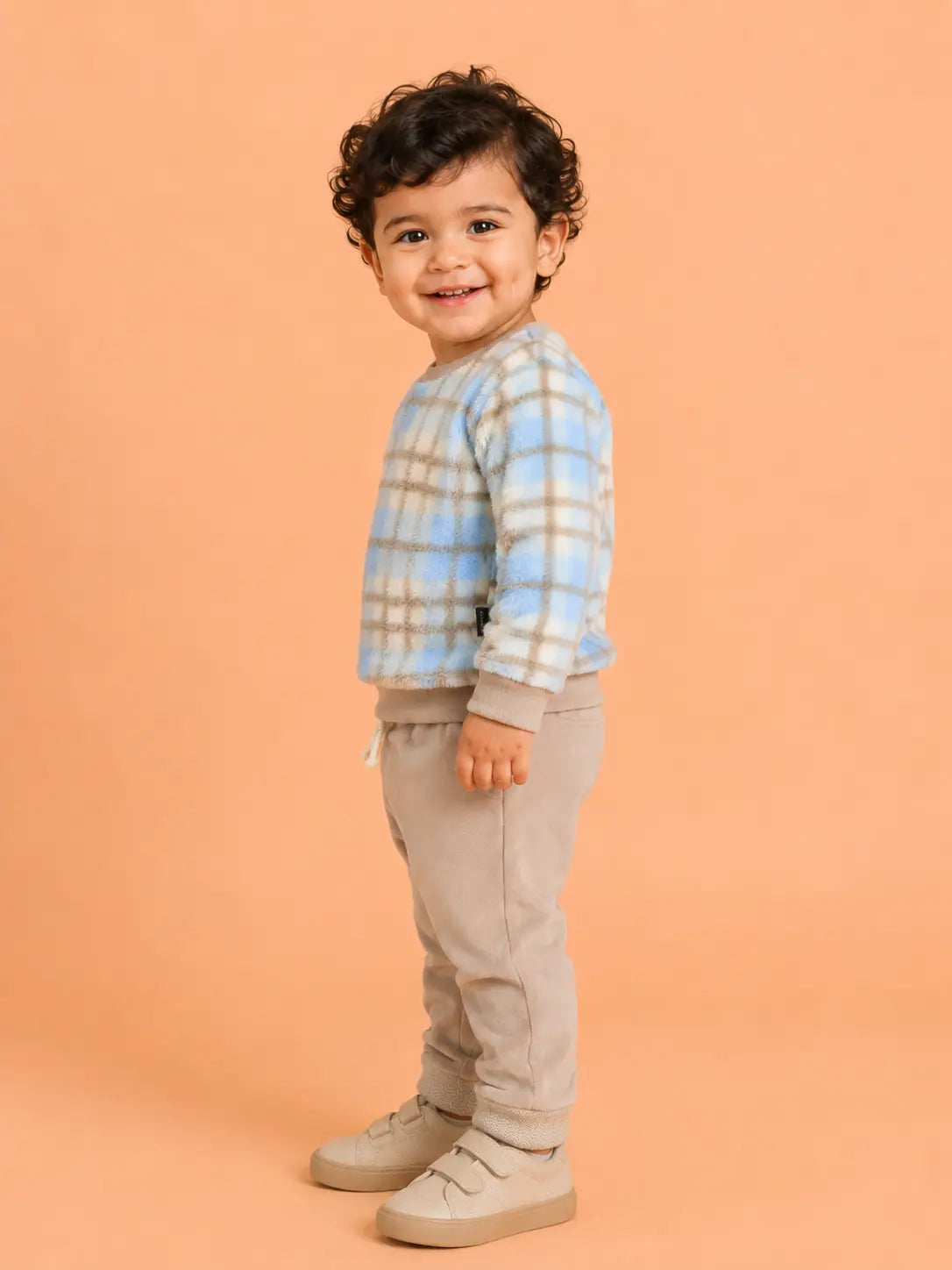 BloomUp Pastel Blue Checked Plush Fleece Co-ord Set for Kids – Soft Winter Sweatshirt & Beige Jogger Pants Outfit