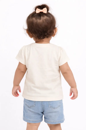 Off-White Giraffe Floral Graphic Kids Top – Soft Cotton Cute Summer Wear for Girls BloomUp