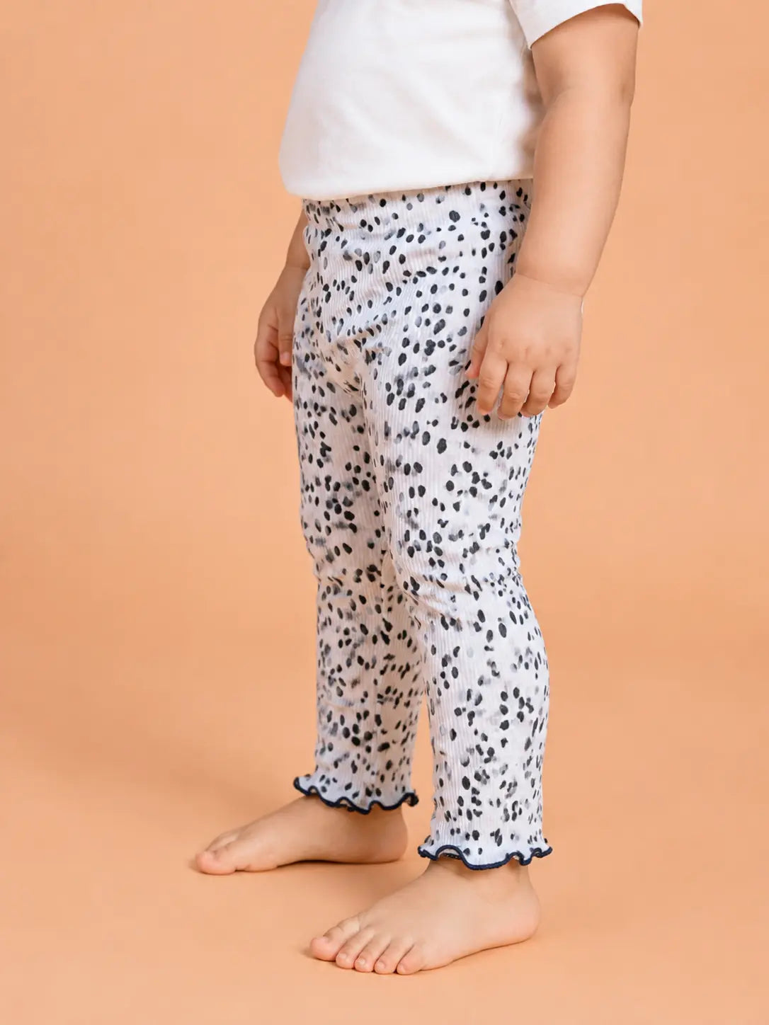 BloomUp White Black Spot Print Ribbed Leggings for Girls – Soft Stretch Cotton Daily Wear Kids Pants